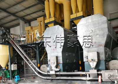 如何啟動和停機(jī)電池碳粉管鏈輸送機(jī)呢？